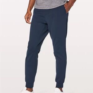 Lululemon intent pant.